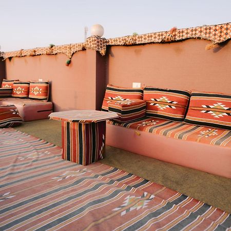 Tuya Pyramid Inn Kafrat al Jabal Ngoại thất bức ảnh