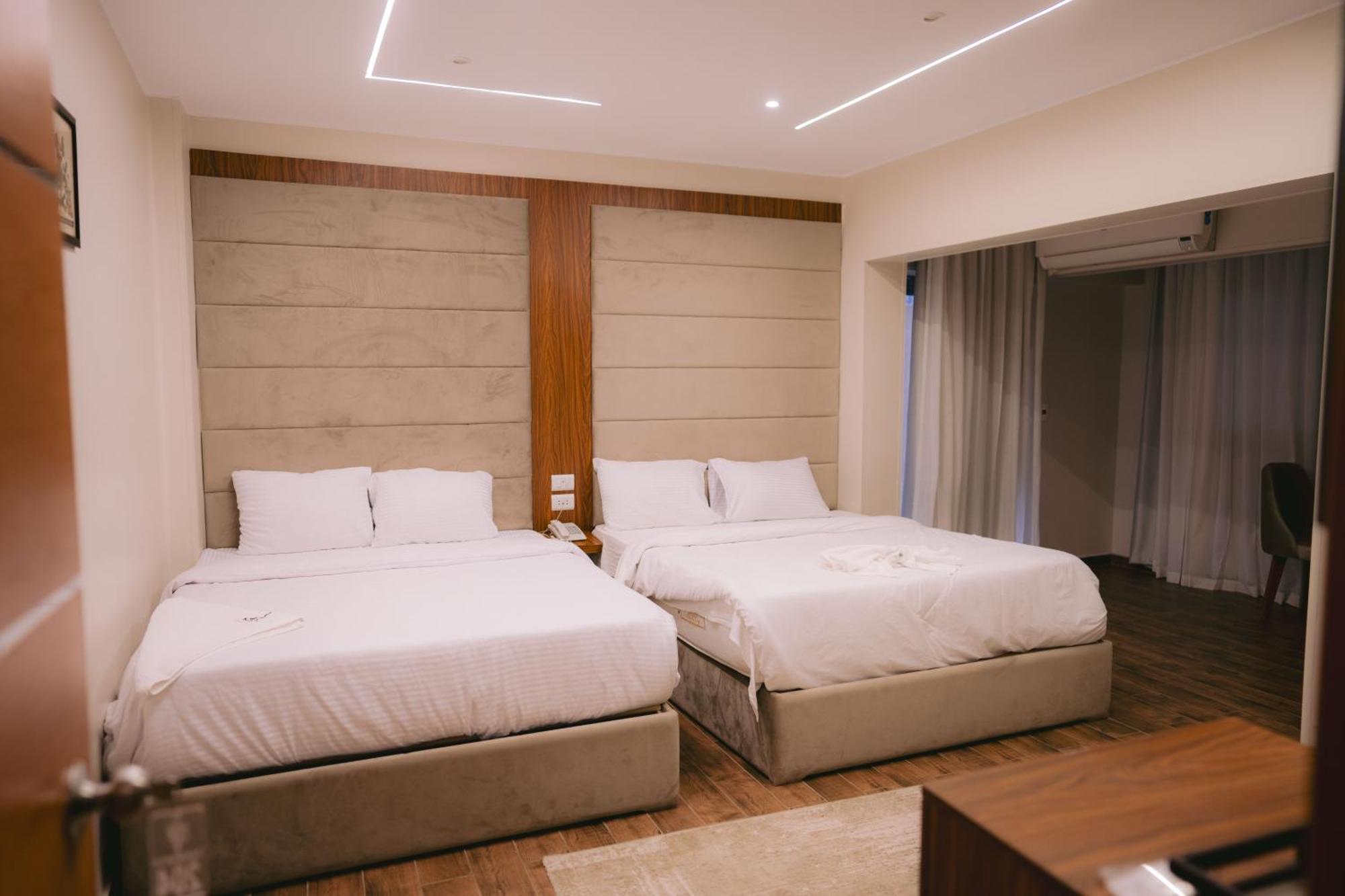 Tuya Pyramids Inn Kafrat al Jabal Ngoại thất bức ảnh