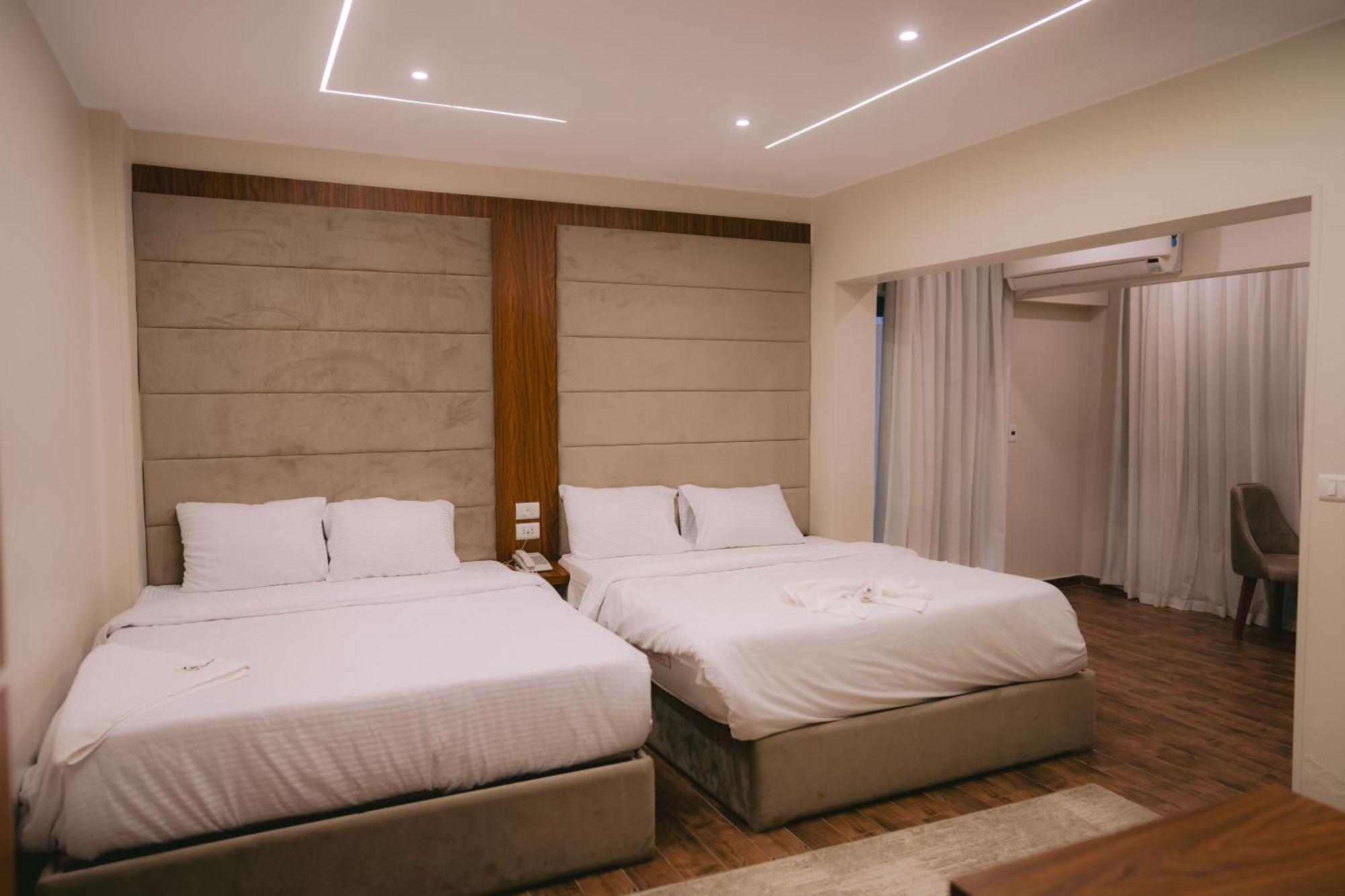 Tuya Pyramids Inn Kafrat al Jabal Ngoại thất bức ảnh